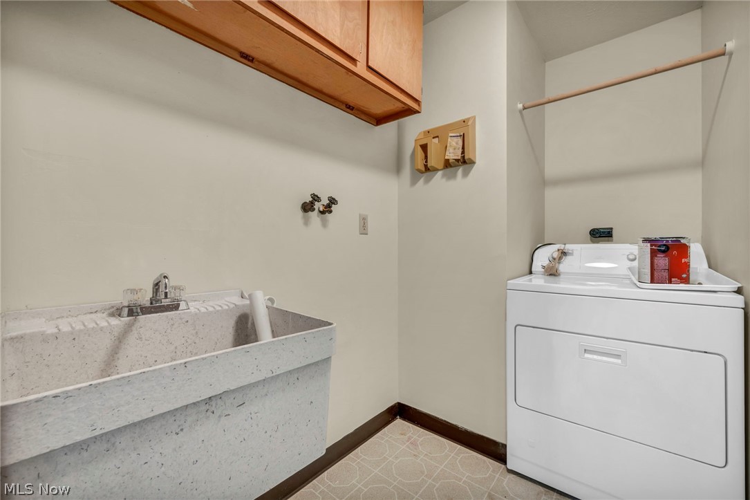 1668 Eisenhower Brunswick OH 44212
