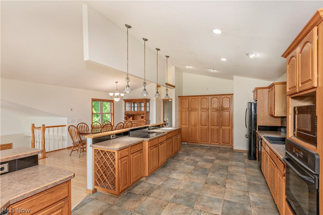 6205 River Road Madison OH 44057