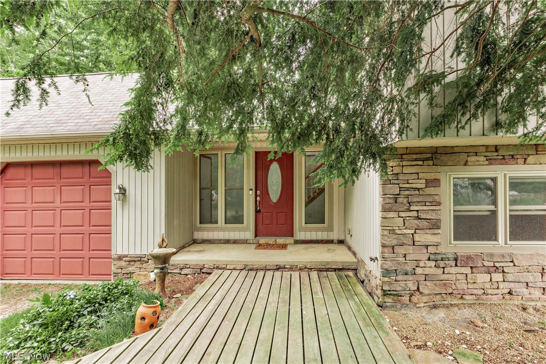 6205 River Road Madison OH 44057