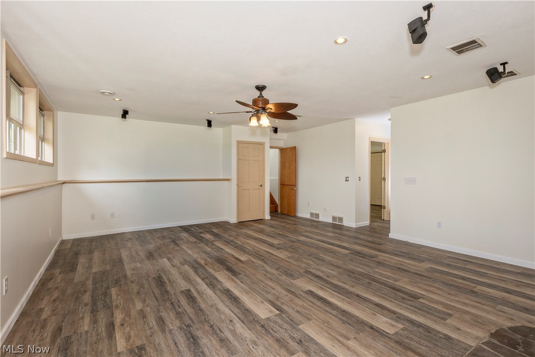 6205 River Road Madison OH 44057