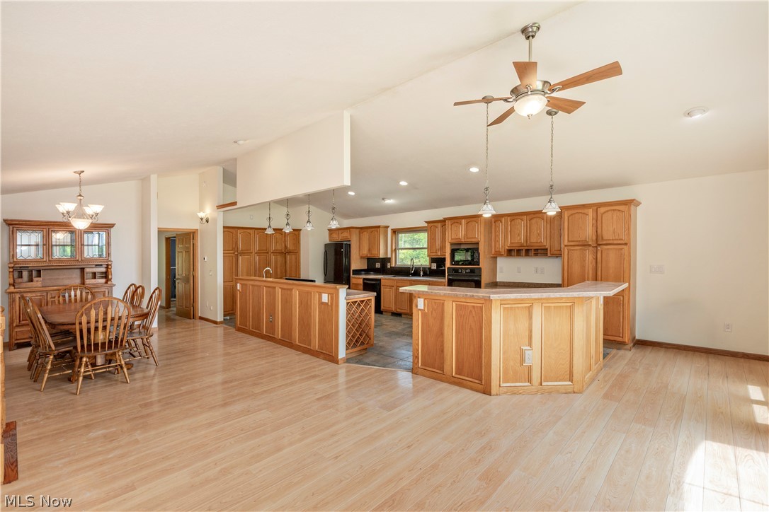 6205 River Road Madison OH 44057