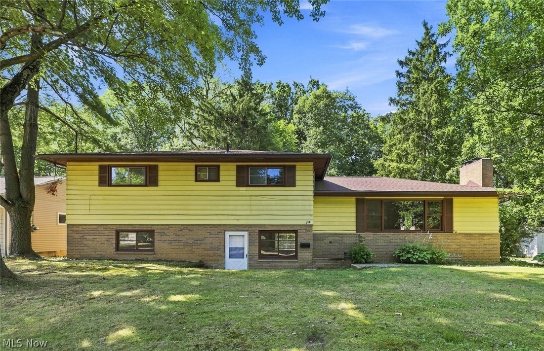 558 Garnette Road Akron OH 44313