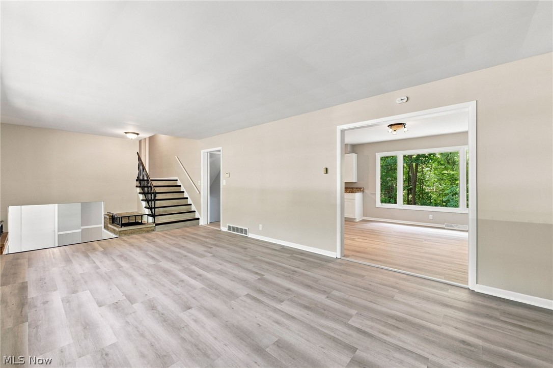 558 Garnette Road Akron OH 44313
