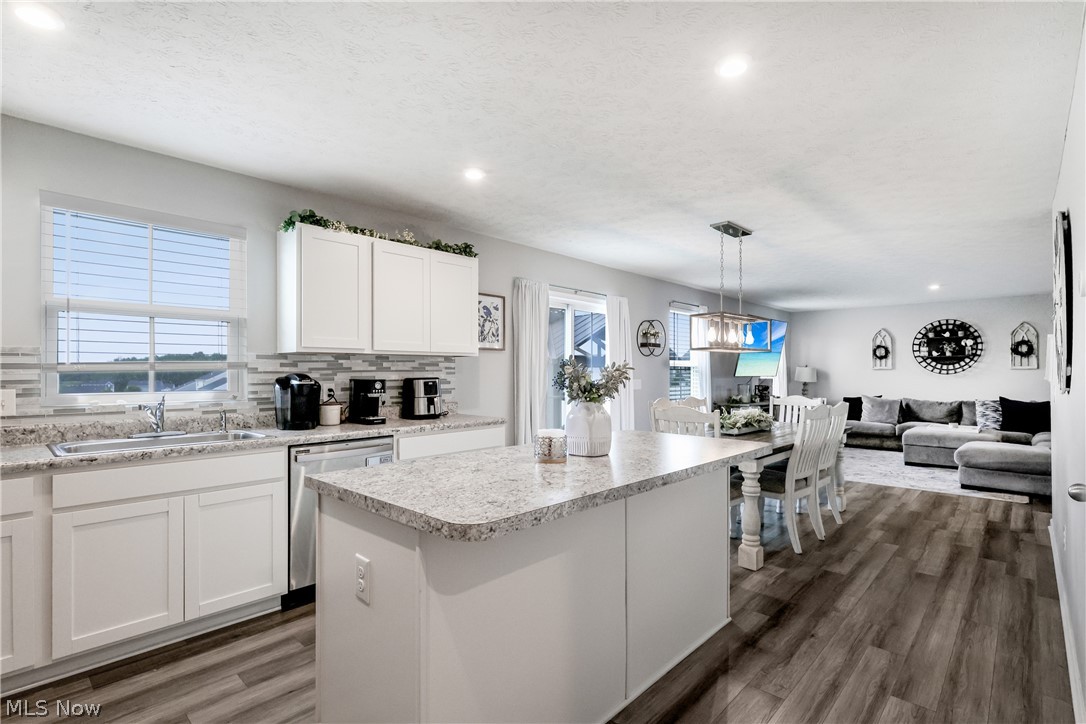 2689 Himelrigh Boulevard Barberton OH 44203