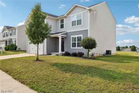 2689 Himelrigh Boulevard Barberton OH 44203