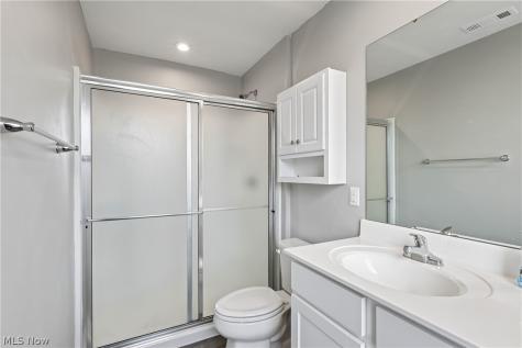 2689 Himelrigh Boulevard Barberton OH 44203