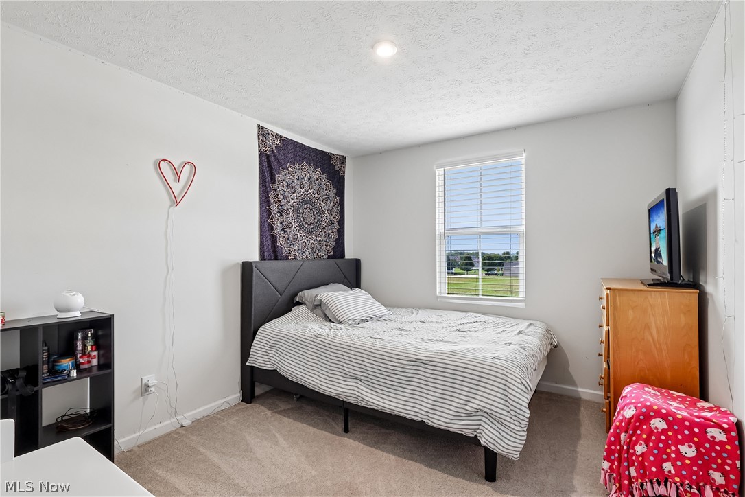 2689 Himelrigh Boulevard Barberton OH 44203