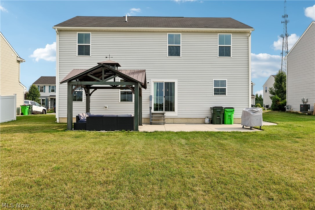 2689 Himelrigh Boulevard Barberton OH 44203