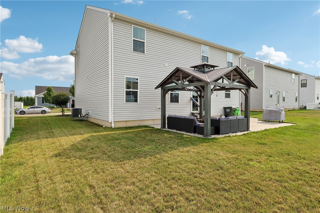 2689 Himelrigh Boulevard Barberton OH 44203