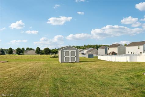 2689 Himelrigh Boulevard Barberton OH 44203