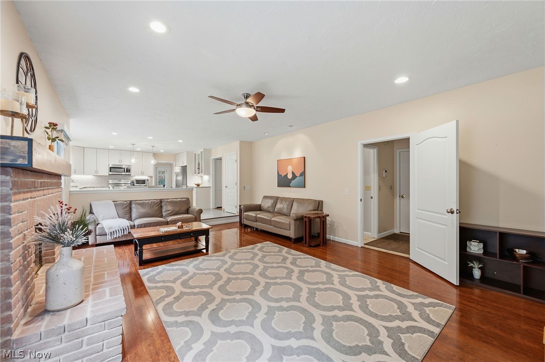 4270 N Hilltop Road Orange OH 44022