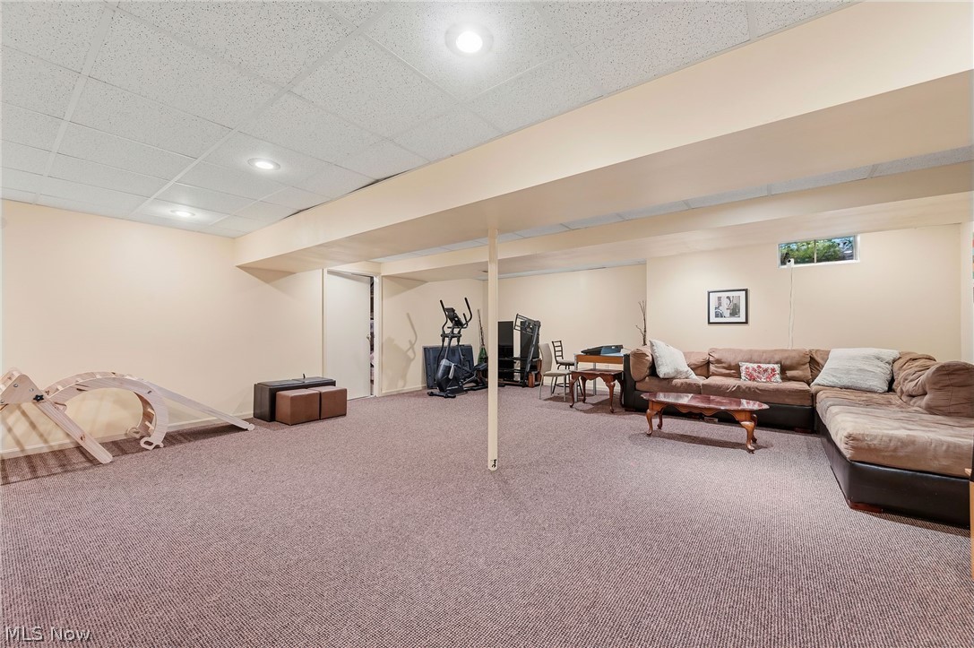 4270 N Hilltop Road Orange OH 44022