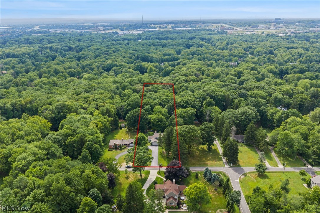 4270 N Hilltop Road Orange OH 44022