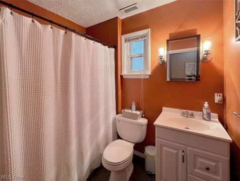 5841 Horning Road Kent OH 44240