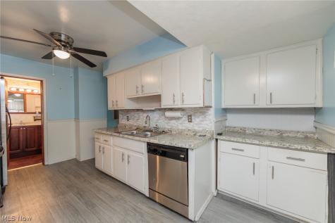 3218 W Ridgewood Drive Parma OH 44134