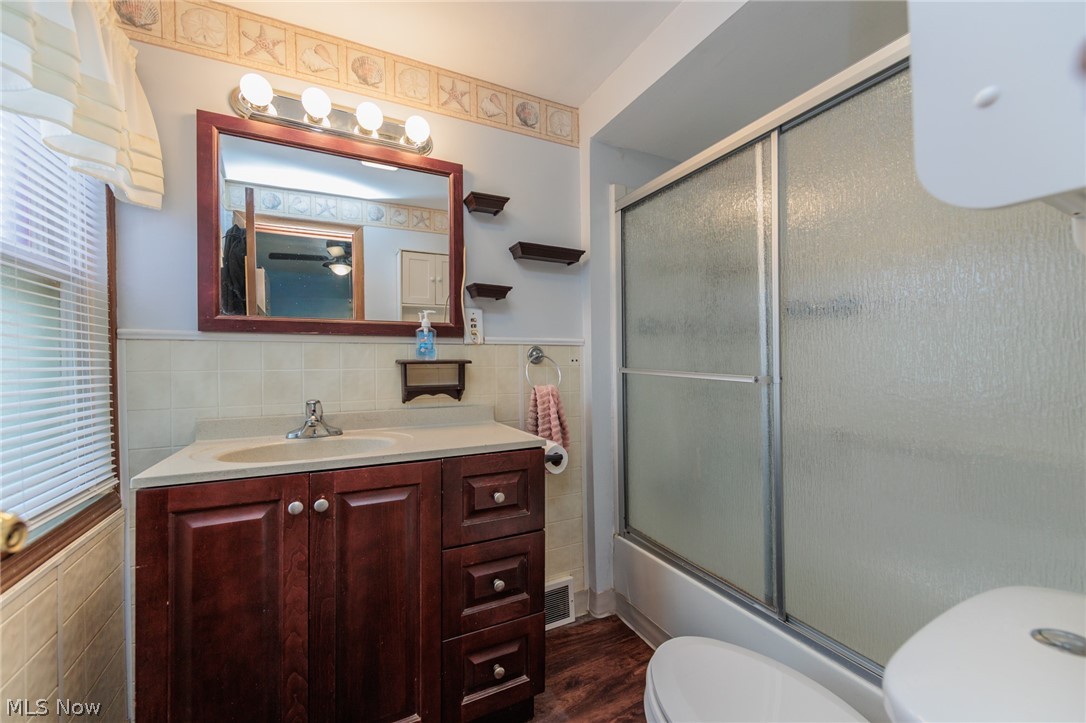 3218 W Ridgewood Drive Parma OH 44134