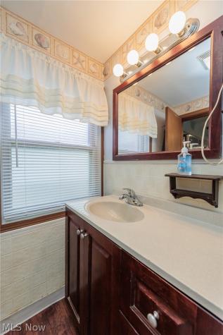 3218 W Ridgewood Drive Parma OH 44134