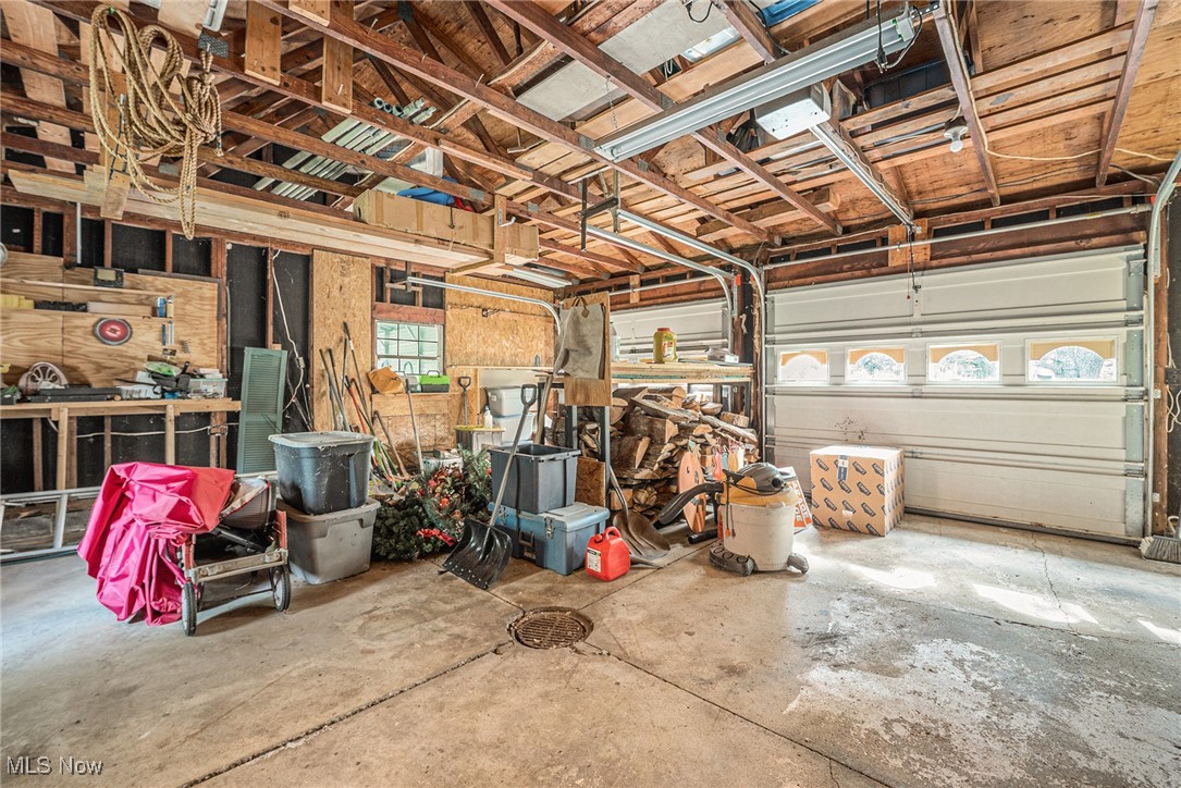 7032 Reed Road Conneaut OH 44030