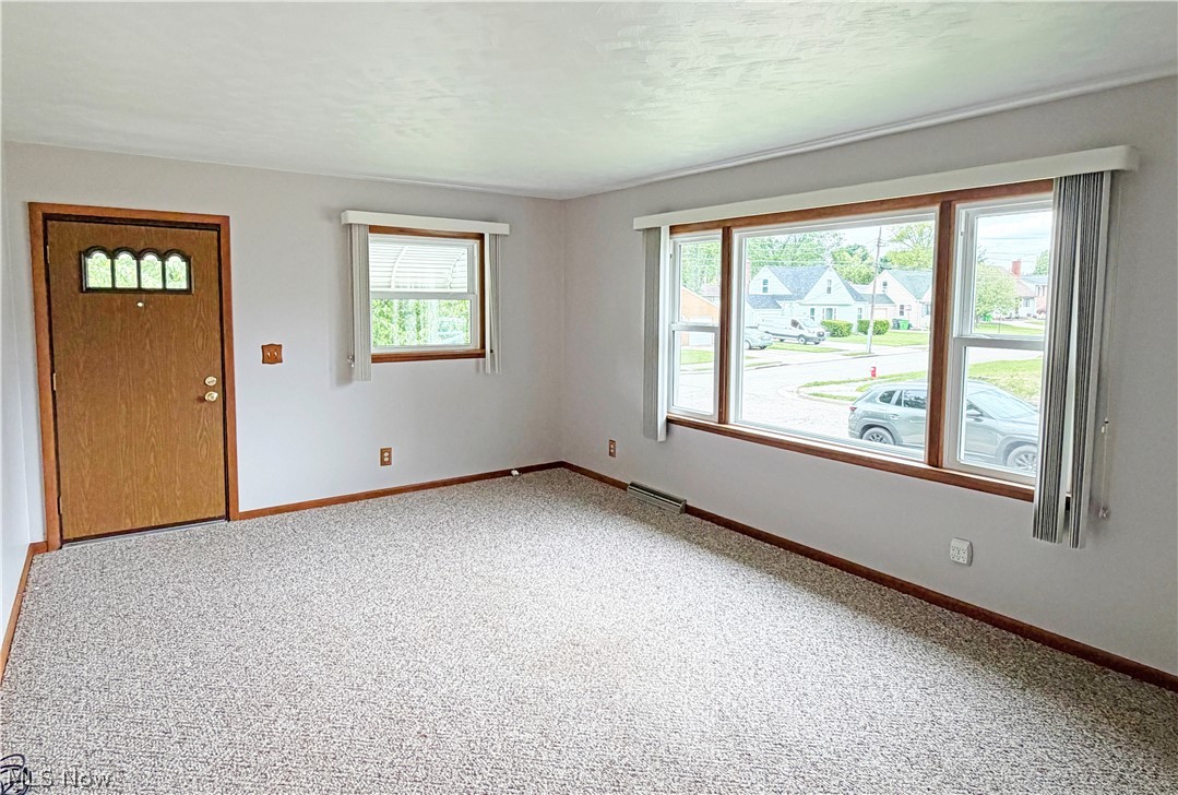 502 Wise Avenue SE North Canton OH 44720