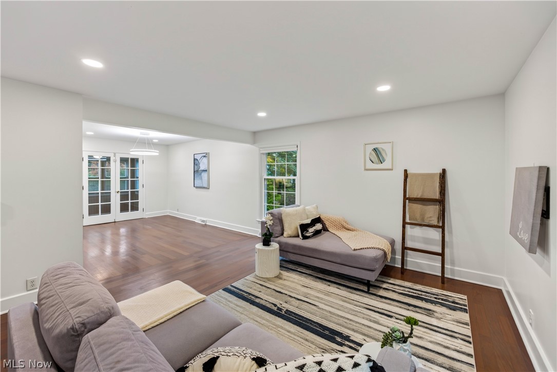 23299 Shelburne Road Shaker Heights OH 44122