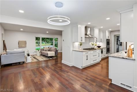 23299 Shelburne Road Shaker Heights OH 44122