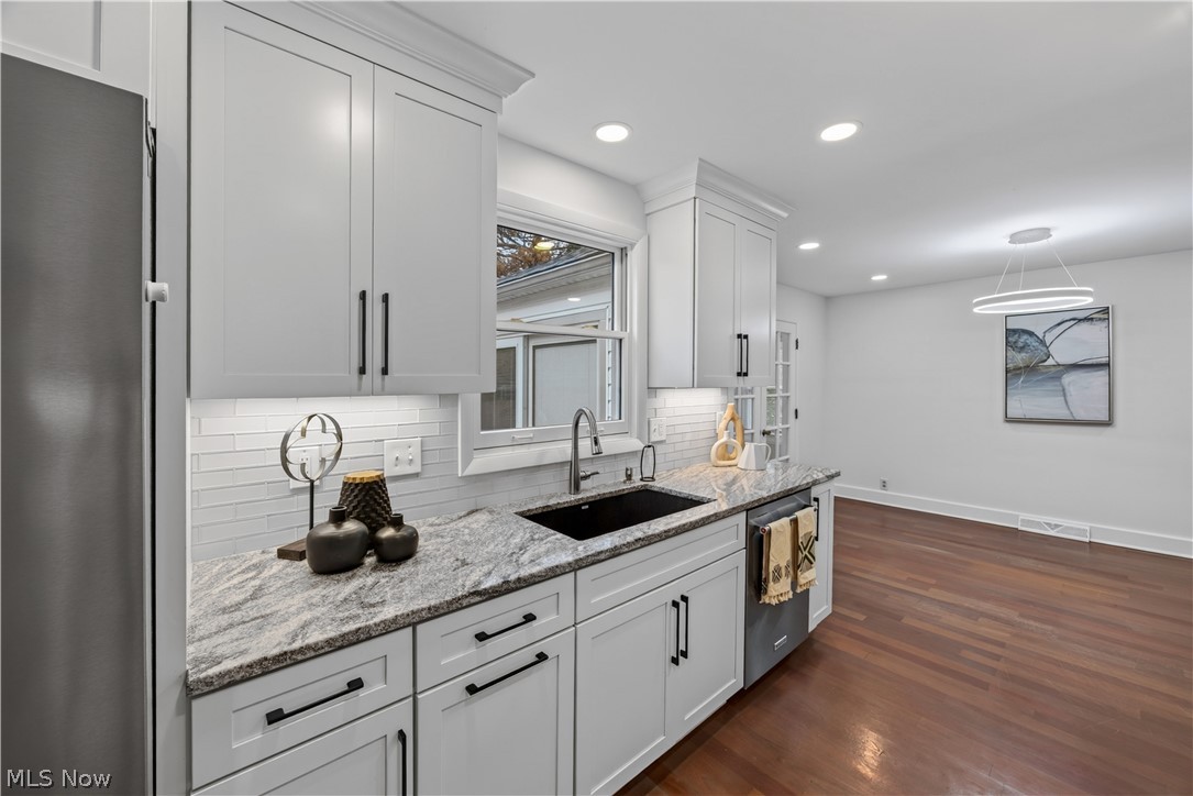 23299 Shelburne Road Shaker Heights OH 44122