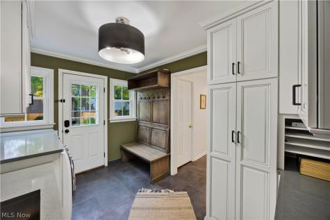 23299 Shelburne Road Shaker Heights OH 44122