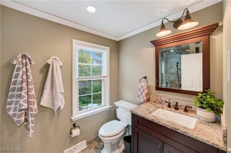 23299 Shelburne Road Shaker Heights OH 44122