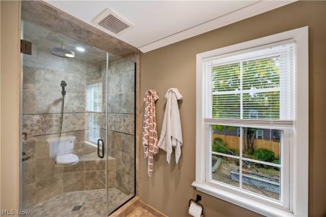 23299 Shelburne Road Shaker Heights OH 44122