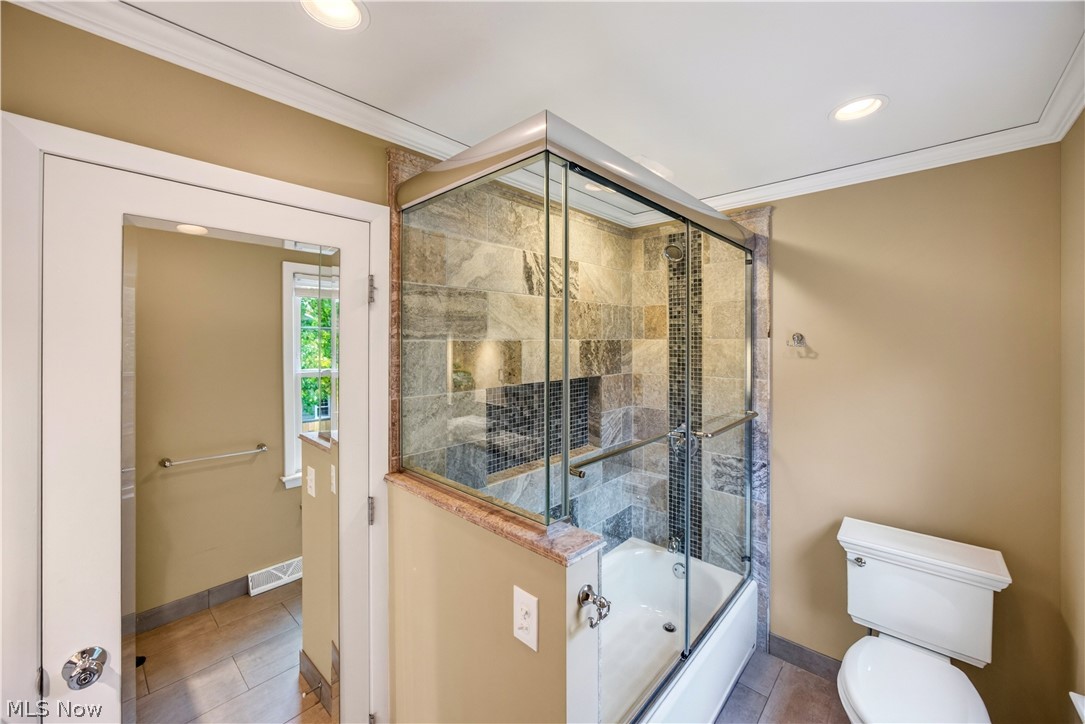 23299 Shelburne Road Shaker Heights OH 44122