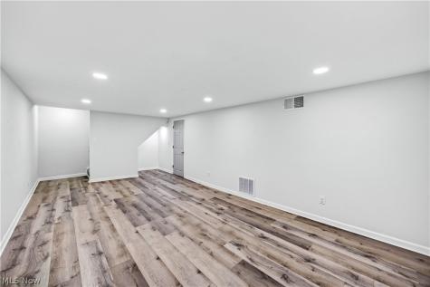 23299 Shelburne Road Shaker Heights OH 44122