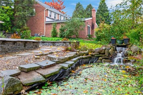 23299 Shelburne Road Shaker Heights OH 44122