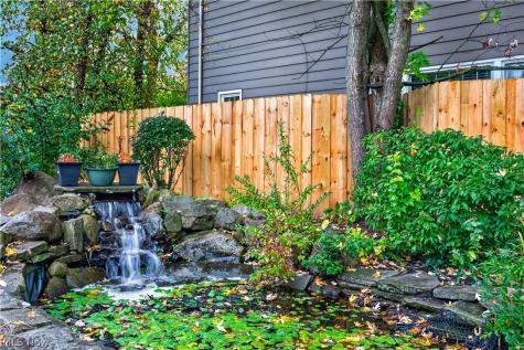23299 Shelburne Road Shaker Heights OH 44122