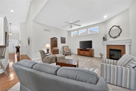 3629 Elmhurst Circle Uniontown OH 44685