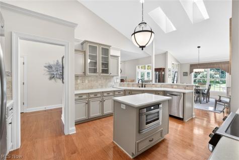 3629 Elmhurst Circle Uniontown OH 44685