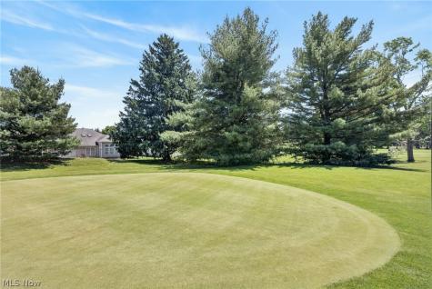 3629 Elmhurst Circle Uniontown OH 44685