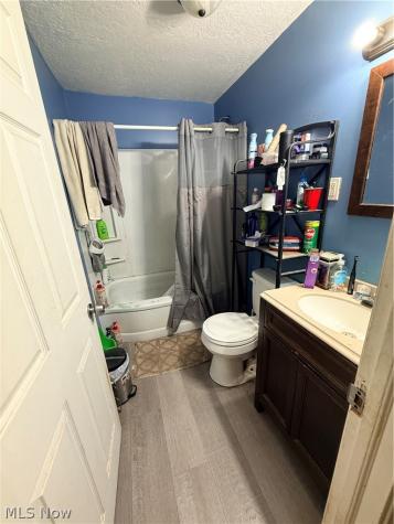 136 Sheriff Street Elyria OH 44035