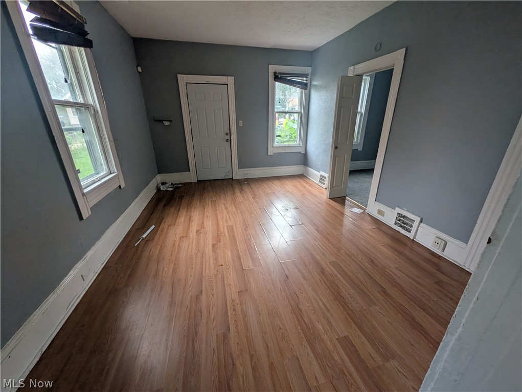 12816 Rexford Avenue Cleveland OH 44105