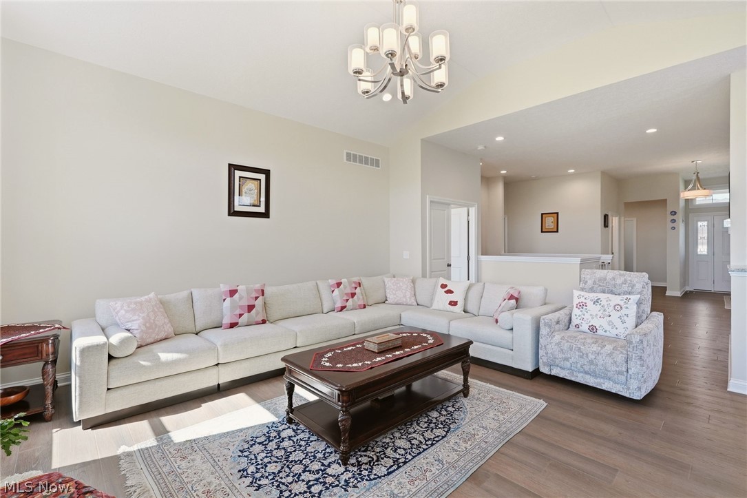10155 Brookhaven Lane Brecksville OH 44141
