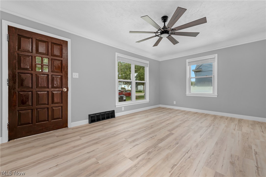 16189 Hummel Road Brook Park OH 44142