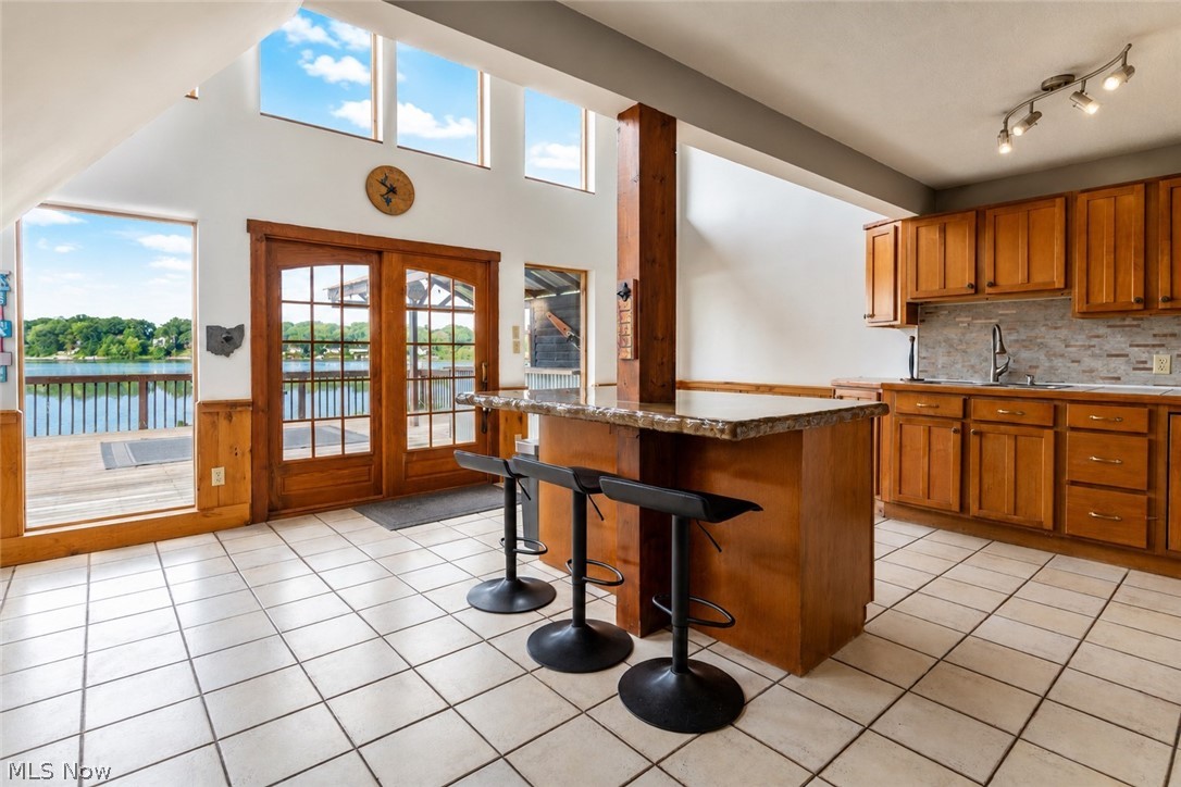 643 Fruit Drive Coventry OH 44319