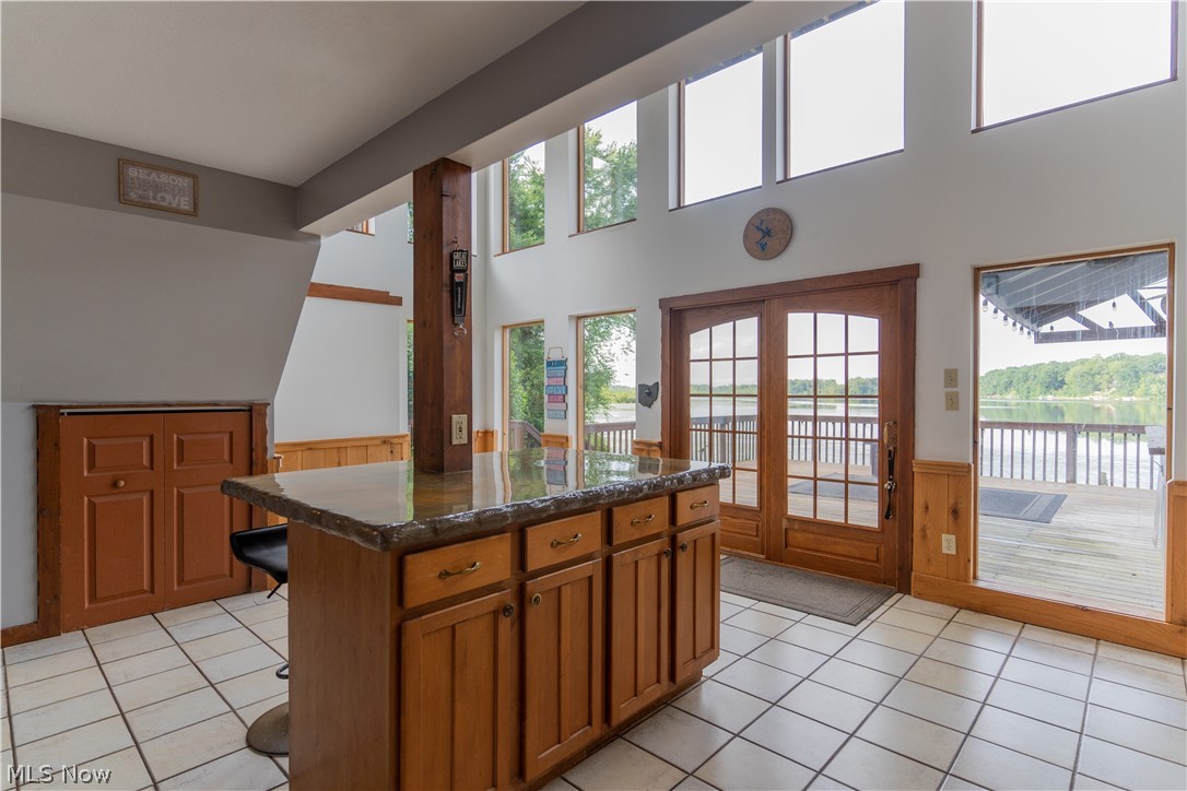 643 Fruit Drive Coventry OH 44319