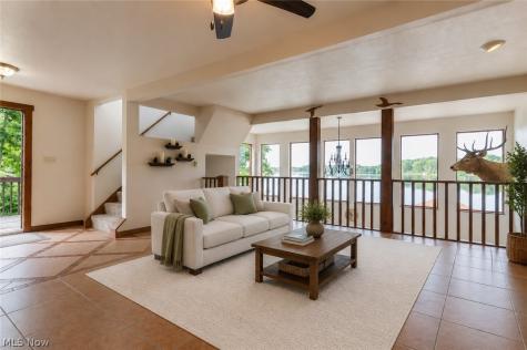 643 Fruit Drive Coventry OH 44319