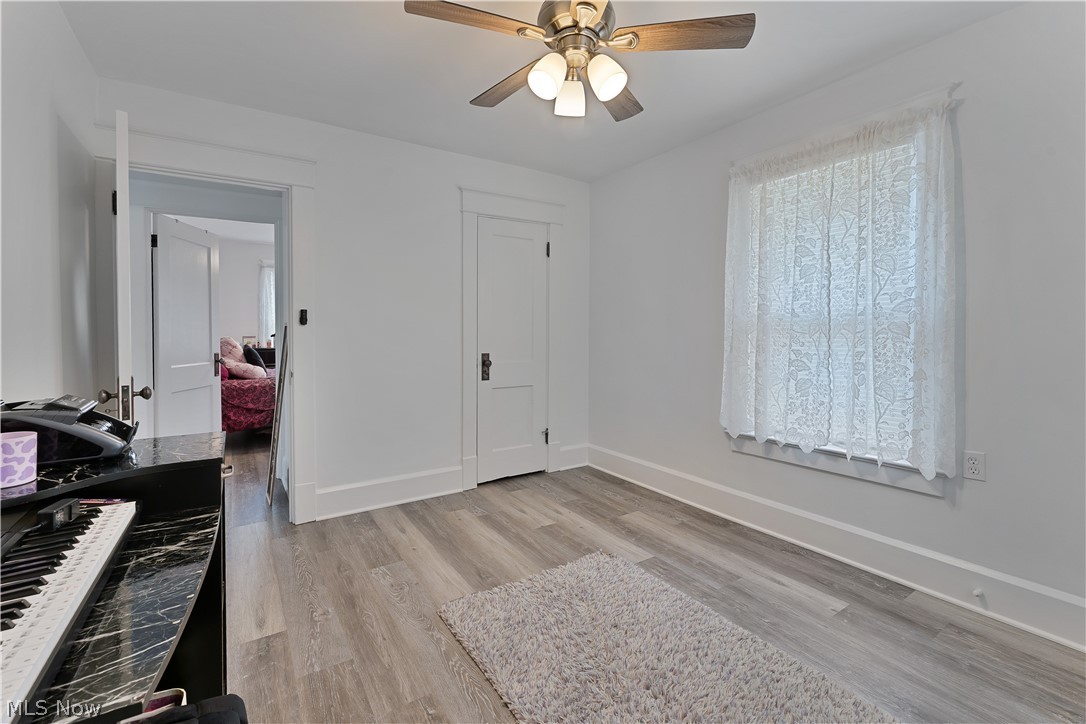 273 Maplewood Avenue Struthers OH 44471