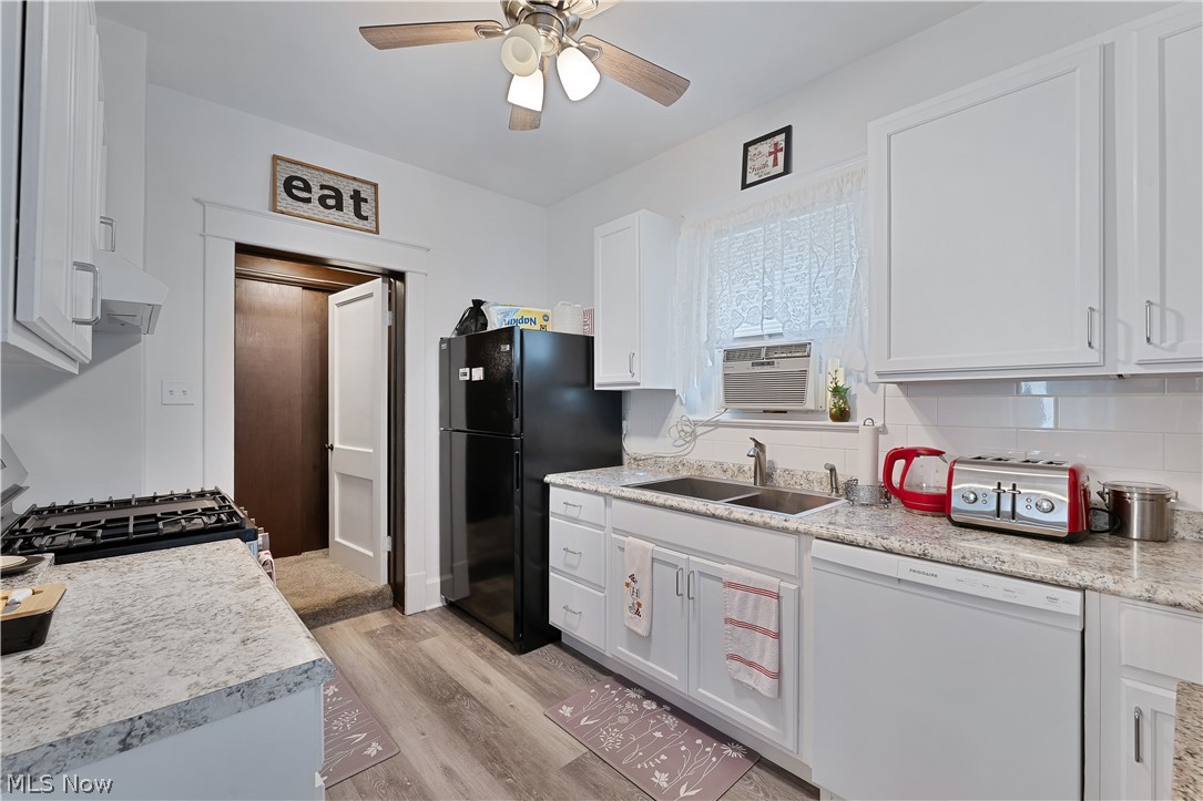 273 Maplewood Avenue Struthers OH 44471