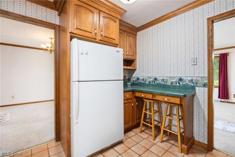 5520 Apple Ridge Circle Clinton OH 44216