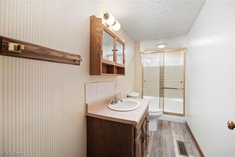5520 Apple Ridge Circle Clinton OH 44216