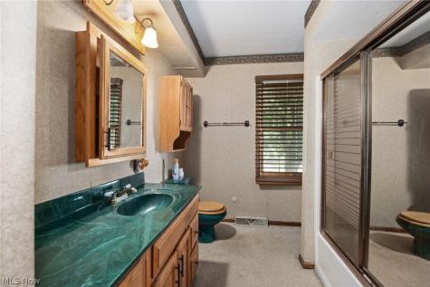 5520 Apple Ridge Circle Clinton OH 44216