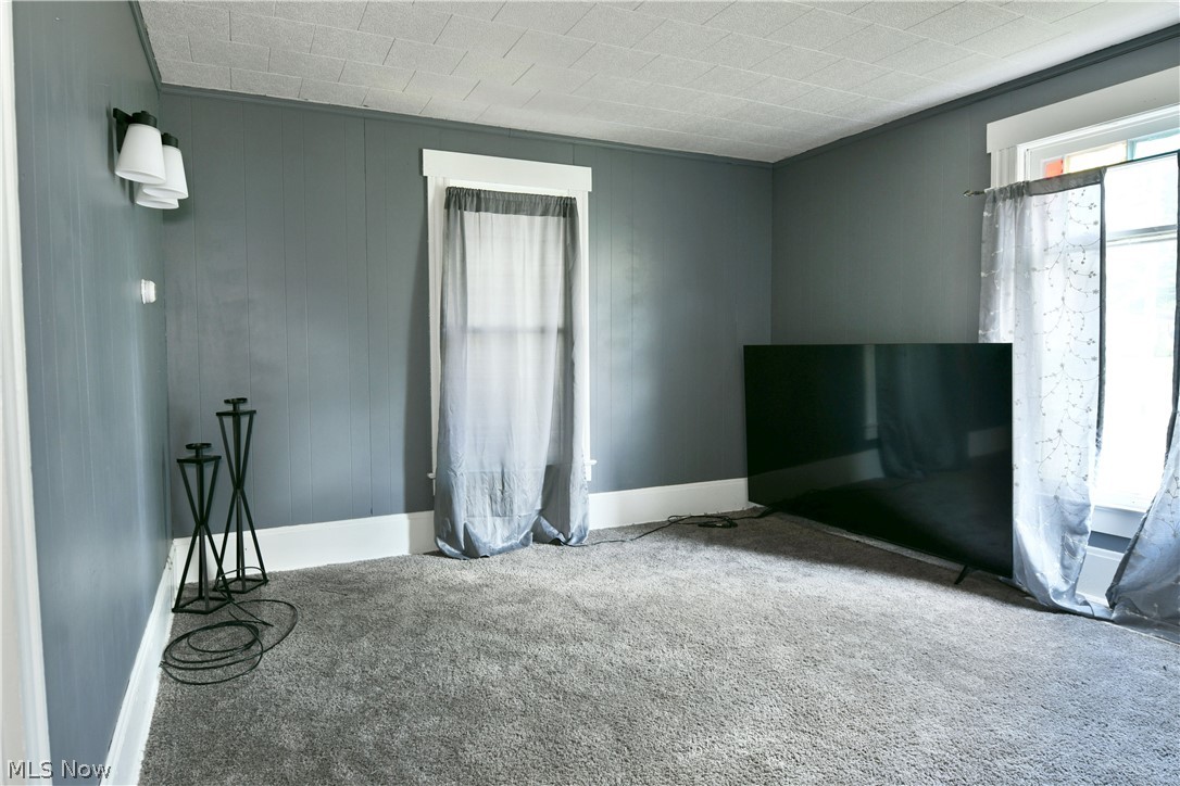 304 Cherry Avenue Niles OH 44446