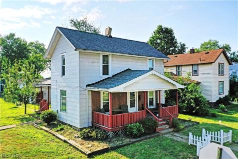 304 Cherry Avenue Niles OH 44446